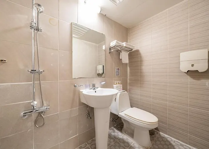 Hotel Peanut Myeongdong *